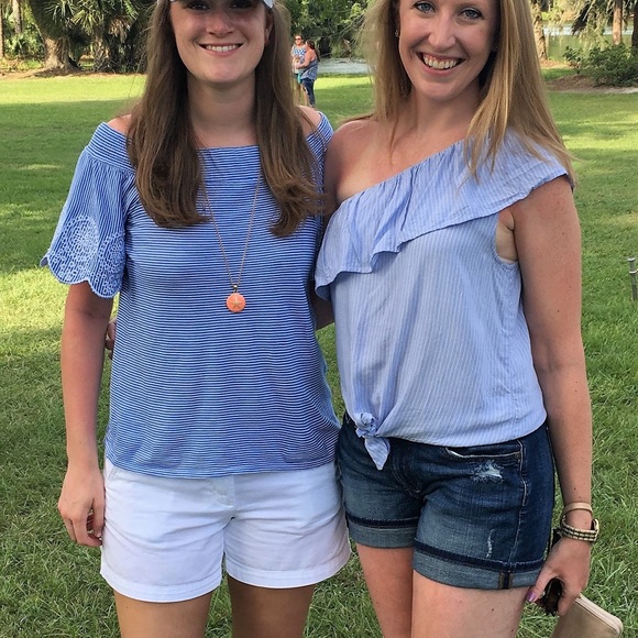 Mossimo blue and white one shoulder top - Picture 6 of 6